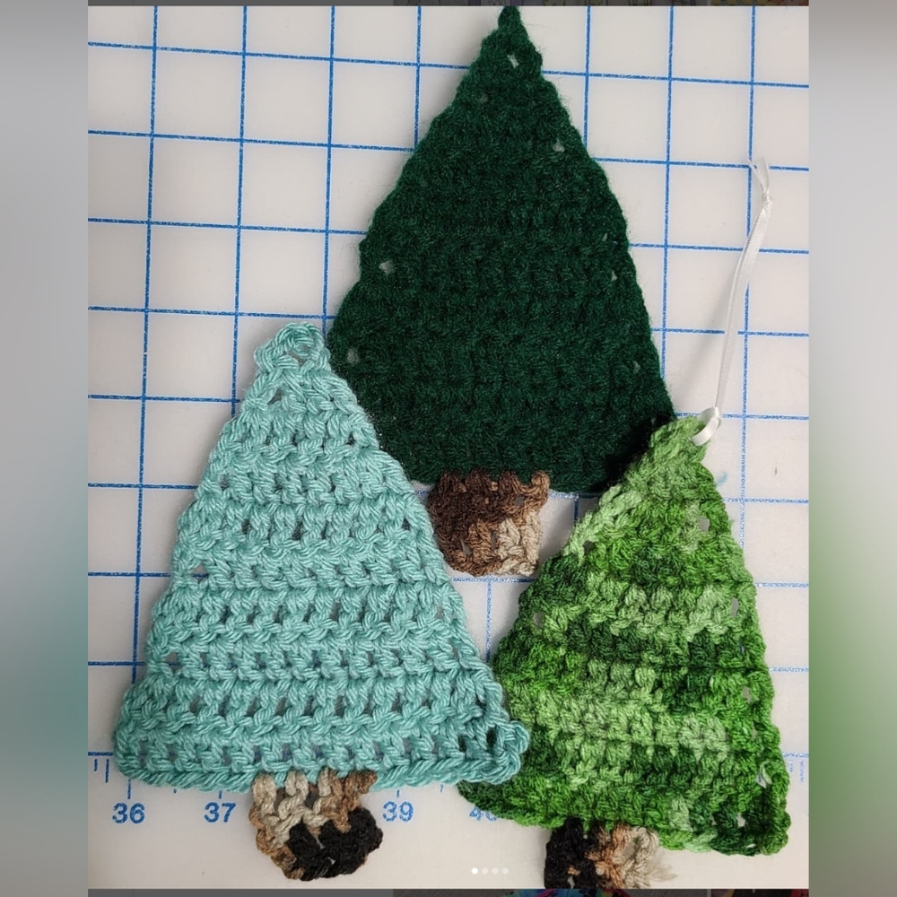Crocheted Christmas ornaments